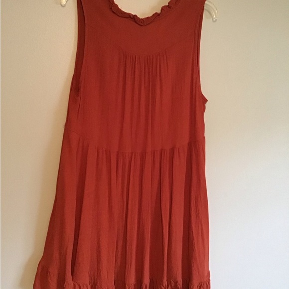 Umgee rust colored tiered dress, sized medium - Picture 3 of 3